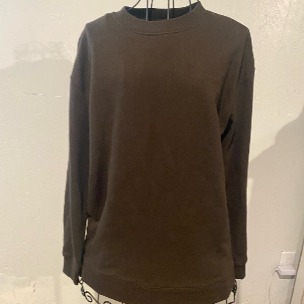 Brown Crew Neck Sweater with Smooth Knit Texture